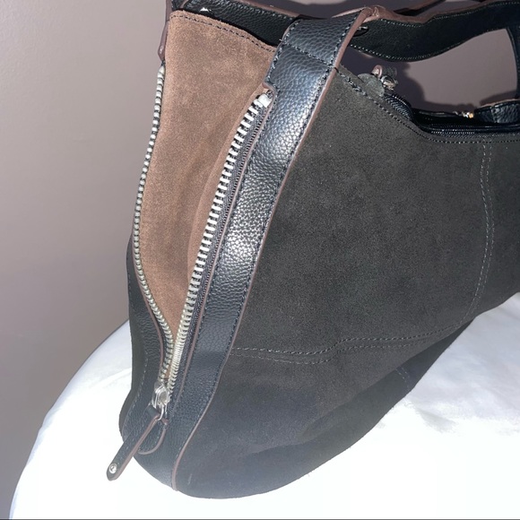 TIGNANELLO Suede Black Shoulder Bag - Picture 6 of 11